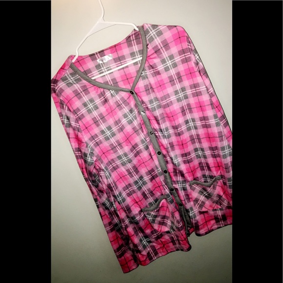 Pajama set - Picture 2 of 3